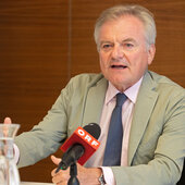 Prim. Univ.-Prof. Dr. Bernhard Ludvik, Vize-Präsident Österreichische Adipositas Gesellschaft